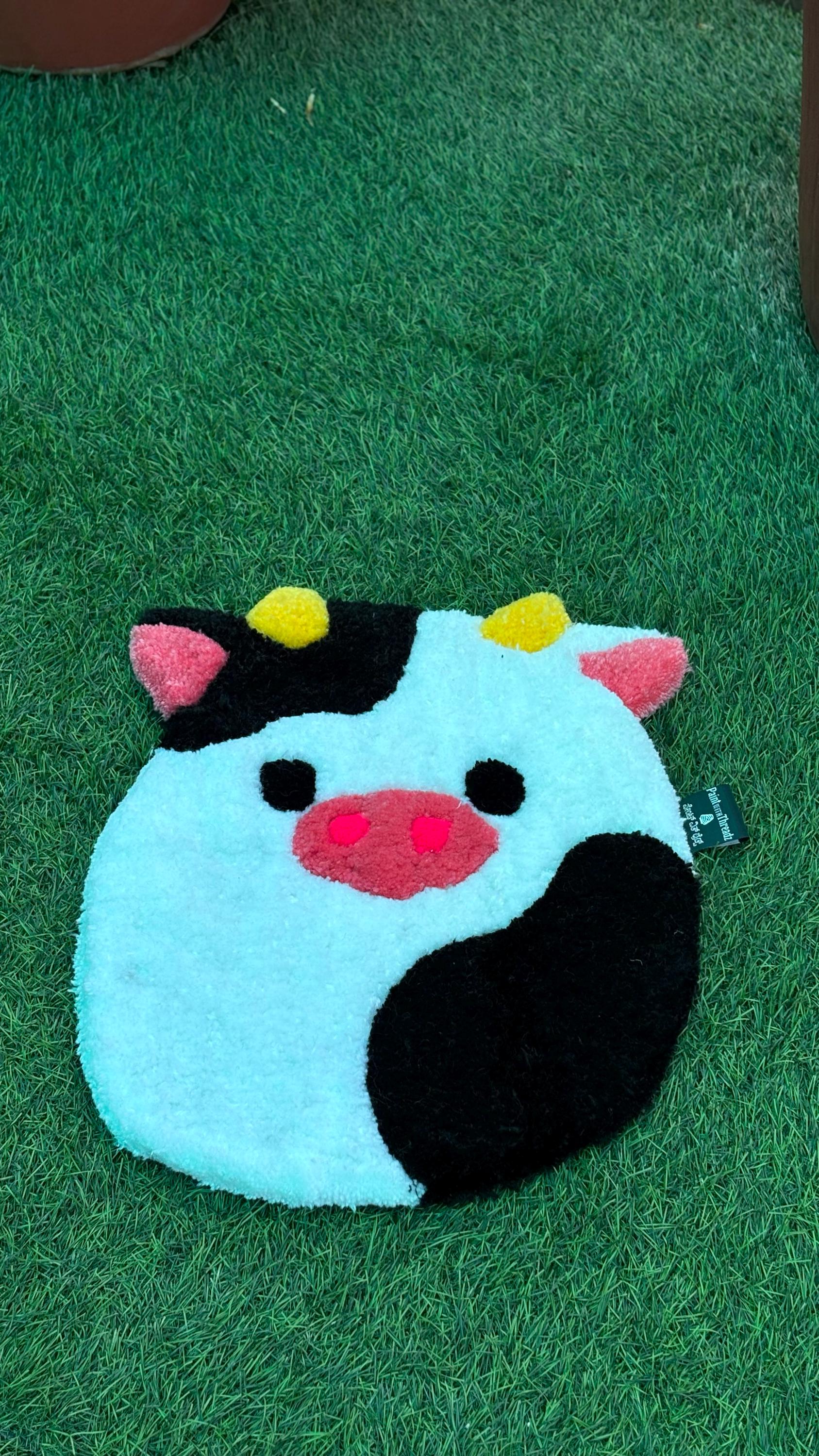 Hand Tufted Cow Face Rug | Custom Animal Rug, Kawaii Decor